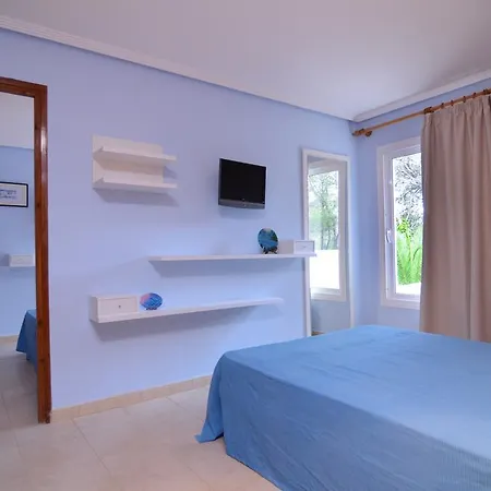 Гостевой дом Cala Boix Эс-Кана