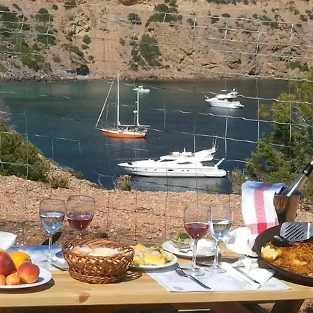Гостевой дом Cala Boix *