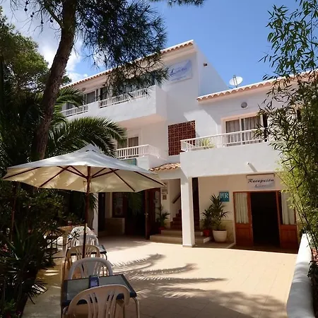Гостевой дом Cala Boix