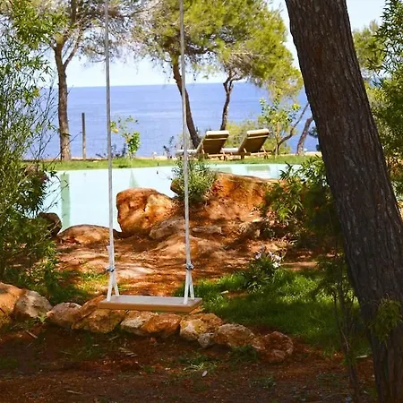 Гостевой дом Cala Boix