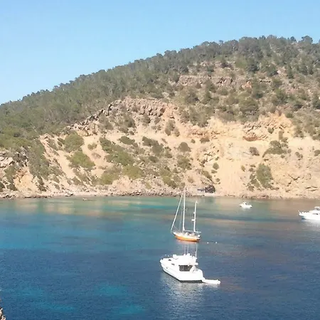 Cala Boix Гостевой дом