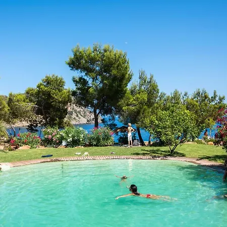 Cala Boix Гостевой дом