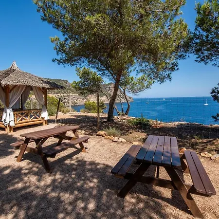 Cala Boix Гостевой дом